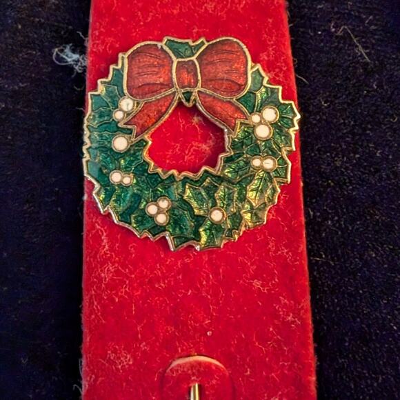 Lot of Three Vintage Christmas Theme Stick Pins - Picture 2 of 5